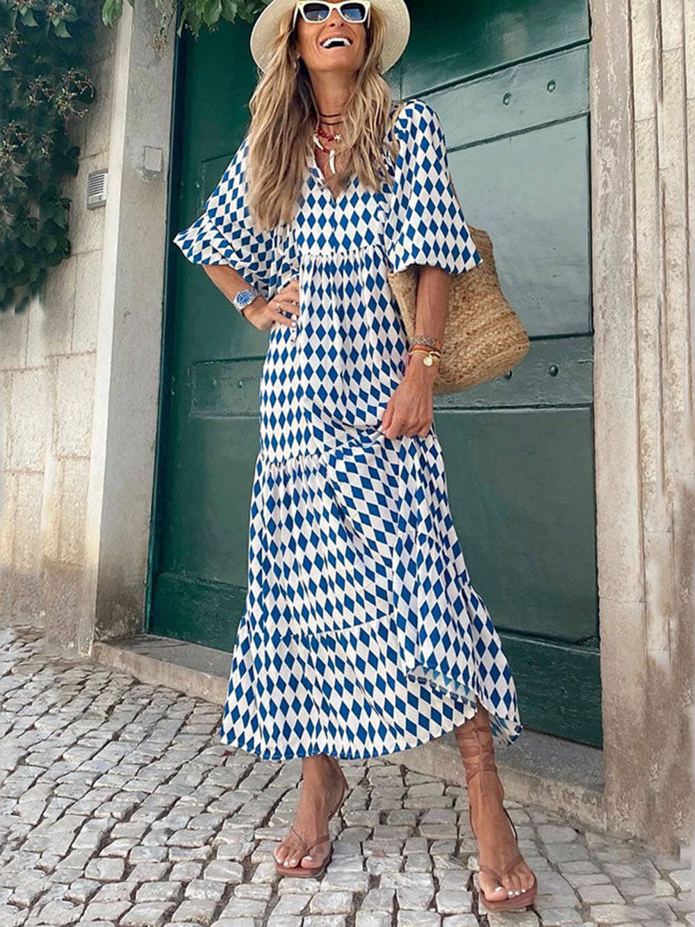 Anna - Elegantes weites Maxikleid in 5 geometrischen Bohemian Prints und leuchtenden Farben