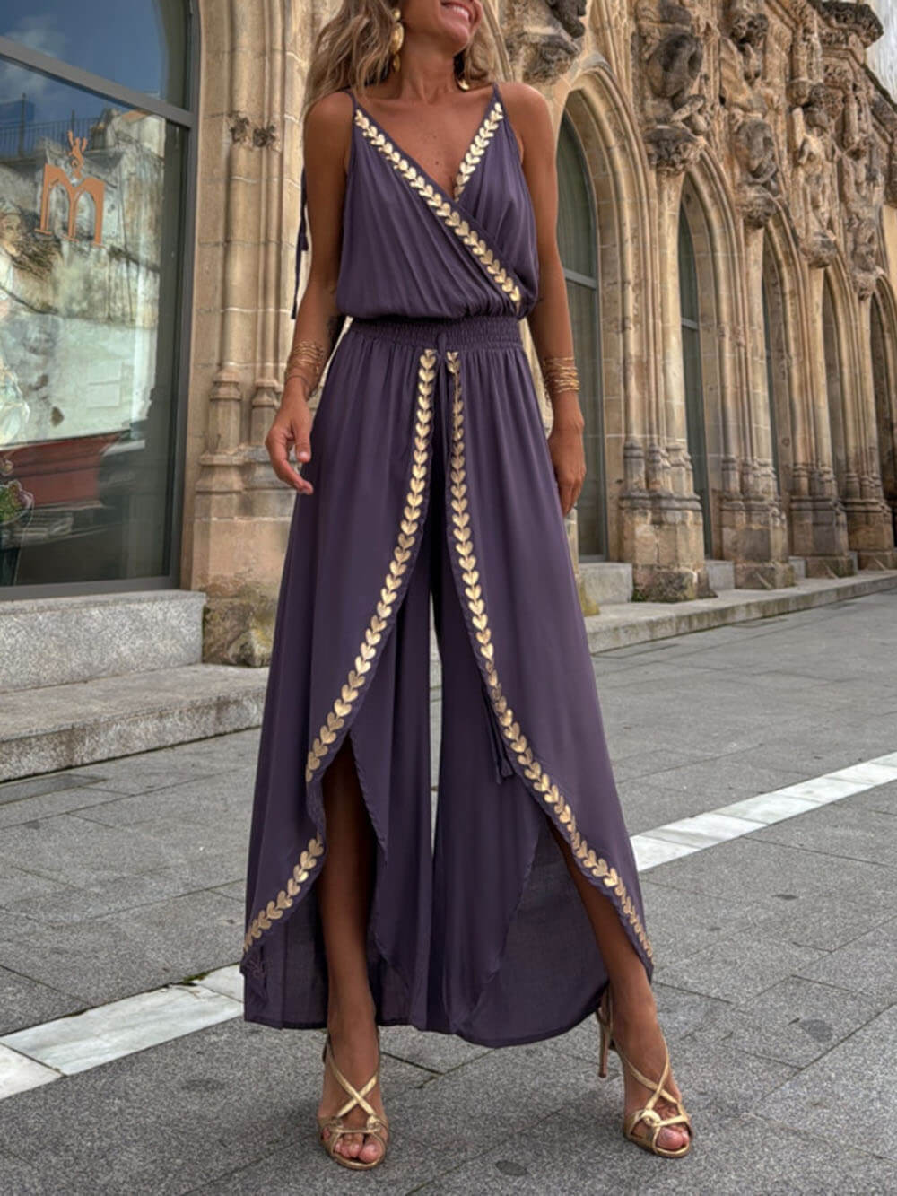 Lotte - Lila Luftig Locker Sommer Faux Wrap Jumpsuit mit Elastisch Hoch Taille Gold Trim
