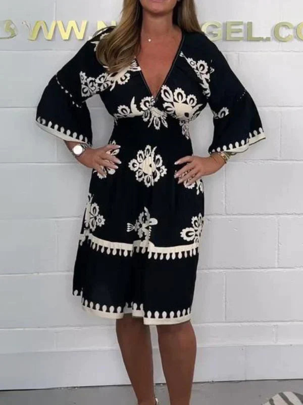 Naomi - bedrucktes Kleid mit V-Ausschnitt