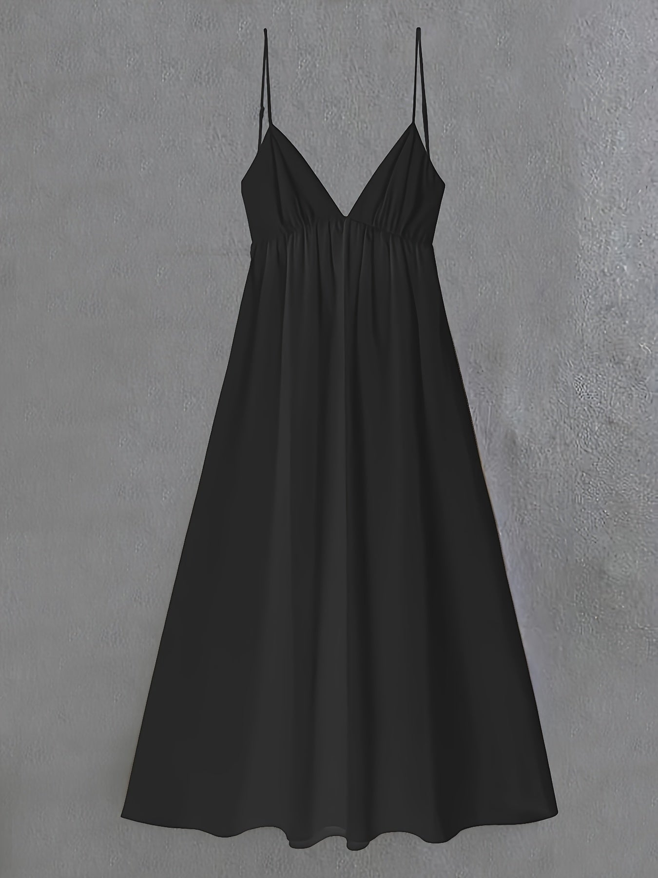 Cornelia - Weites Sommerkleid mit Niedrig Zurück V-Ausschnitt und Spaghetti-Trägern