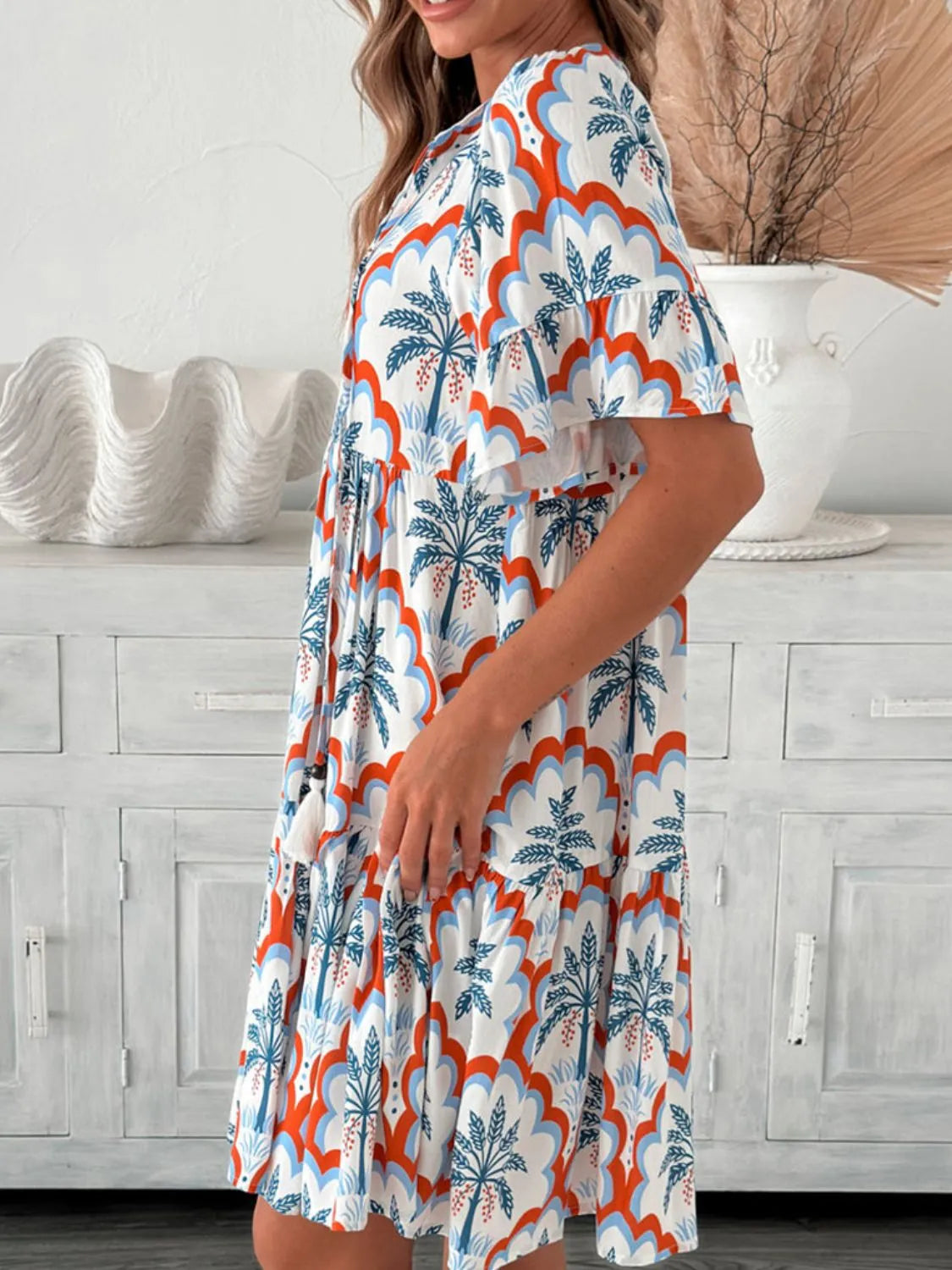 Linnea - Mini-Hemd Kleid in 4 Sommer Prints mit halben Ärmeln Knöpfen und 2 Quasten