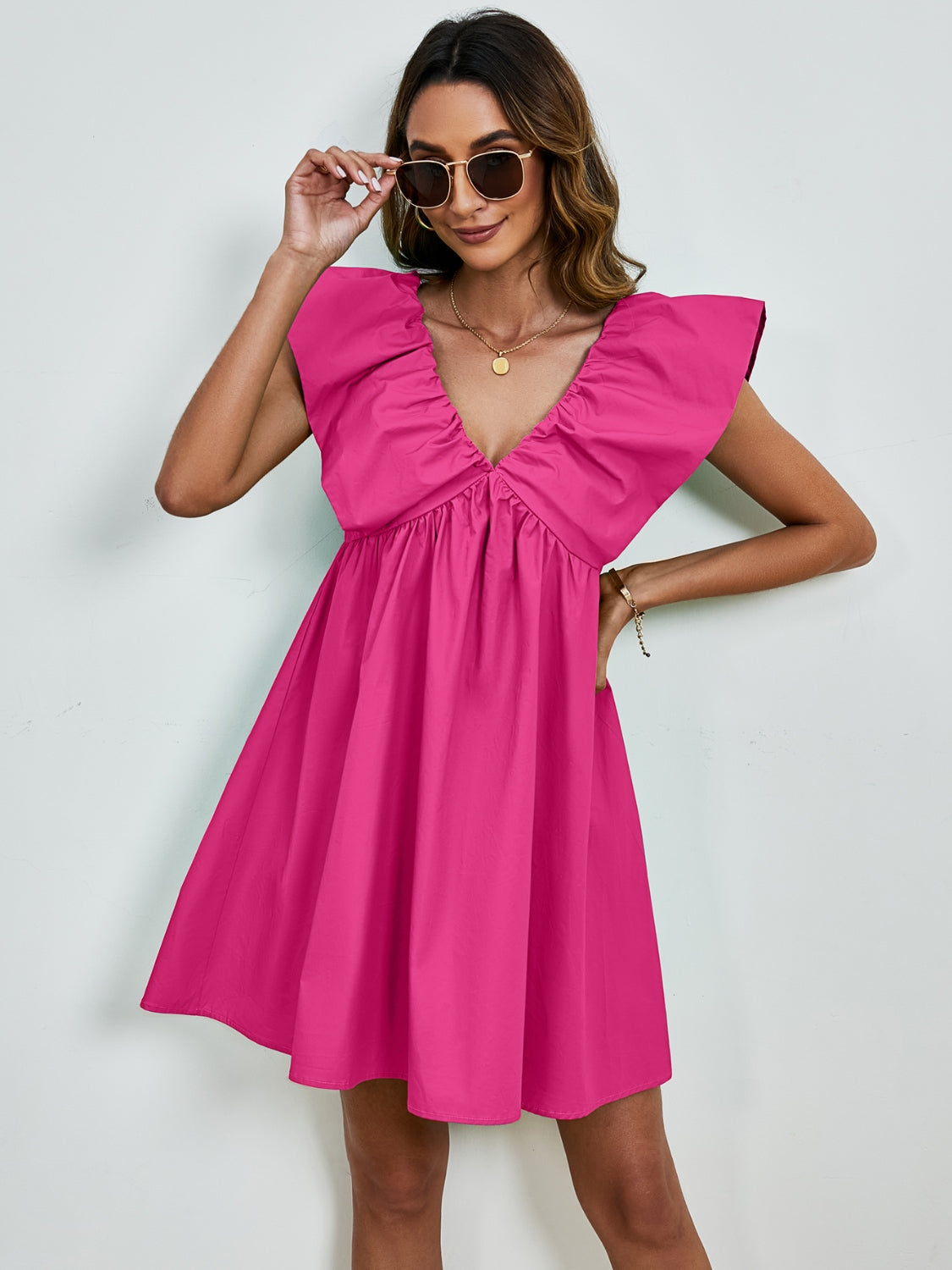 Mia - Kleid mit V-Ausschnitt und Puffärmeln