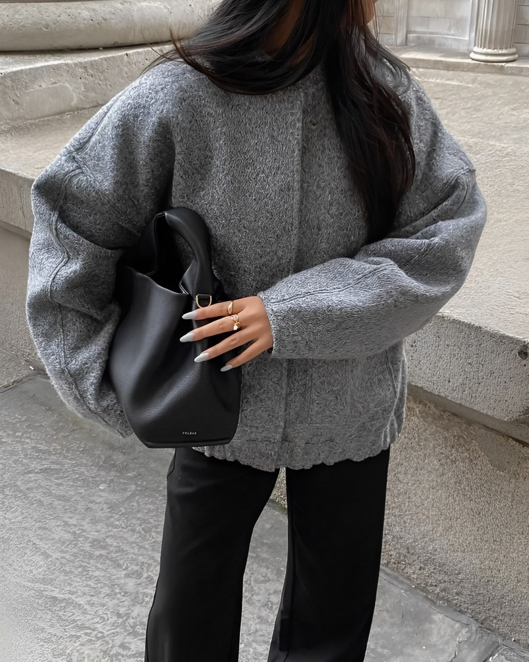 Rim - trendige Strickjacke in Übergröße für ultimativen Komfort und Stil