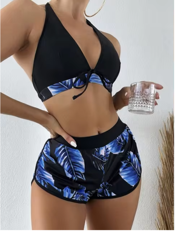 Elena - dreiteiliges Bikini-Set mit Blattdruck und hoher Taille