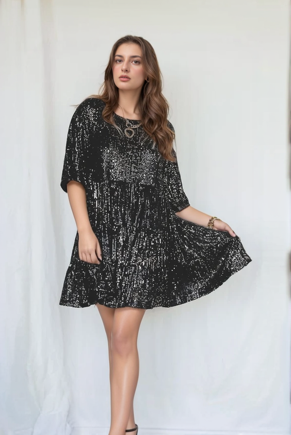 Ava - Kurzärmeliges Kleid mit Paillettenfalten