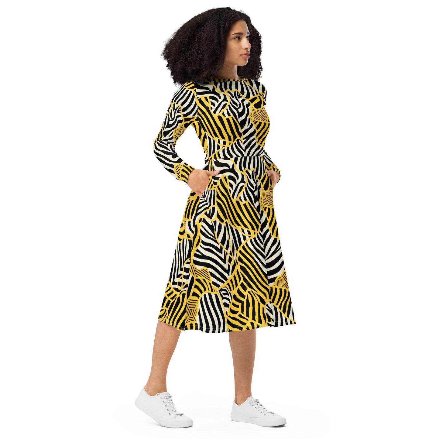 Astrid - Zebralicious Langärmeliges Midikleid mit hohem Ausschnitt in Schwarz Weiß Gelb Safari Print