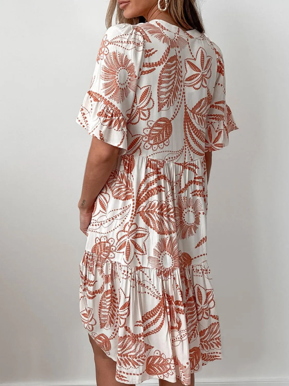 Linnea - Mini-Hemd Kleid in 4 Sommer Prints mit halben Ärmeln Knöpfen und 2 Quasten