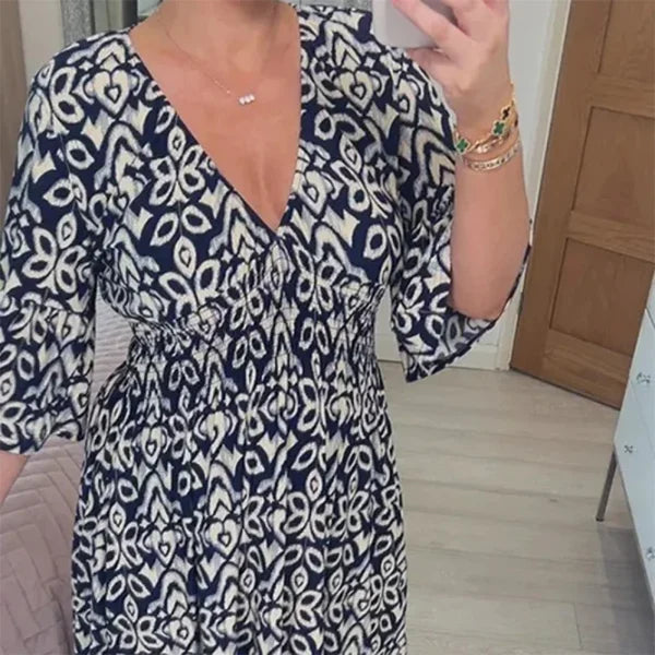 Lola - lässiges langes Kleid mit V-Ausschnitt und Wickel in der Taille