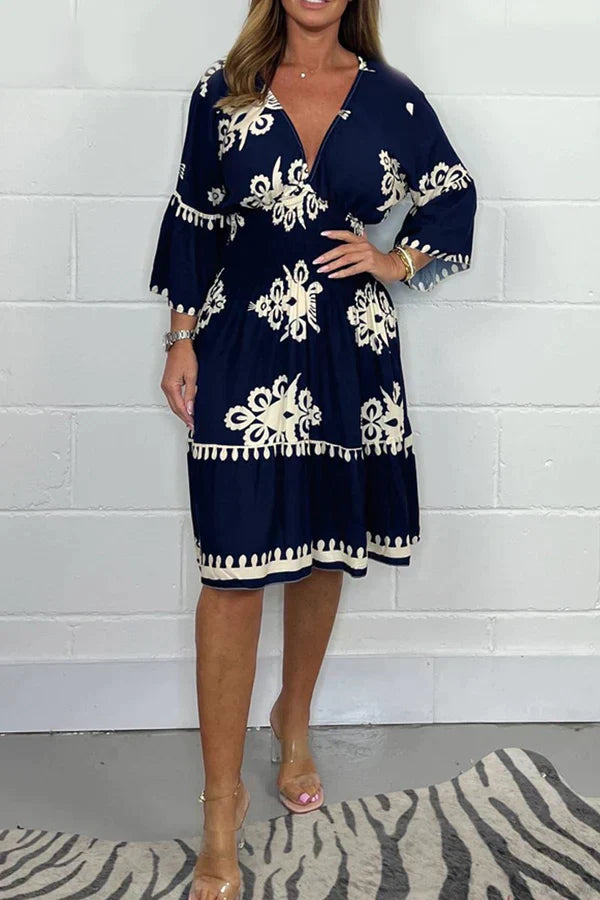 Naomi - bedrucktes Kleid mit V-Ausschnitt