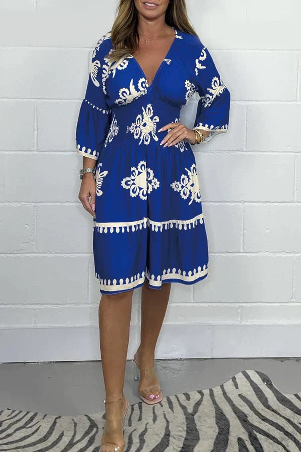 Naomi - bedrucktes Kleid mit V-Ausschnitt