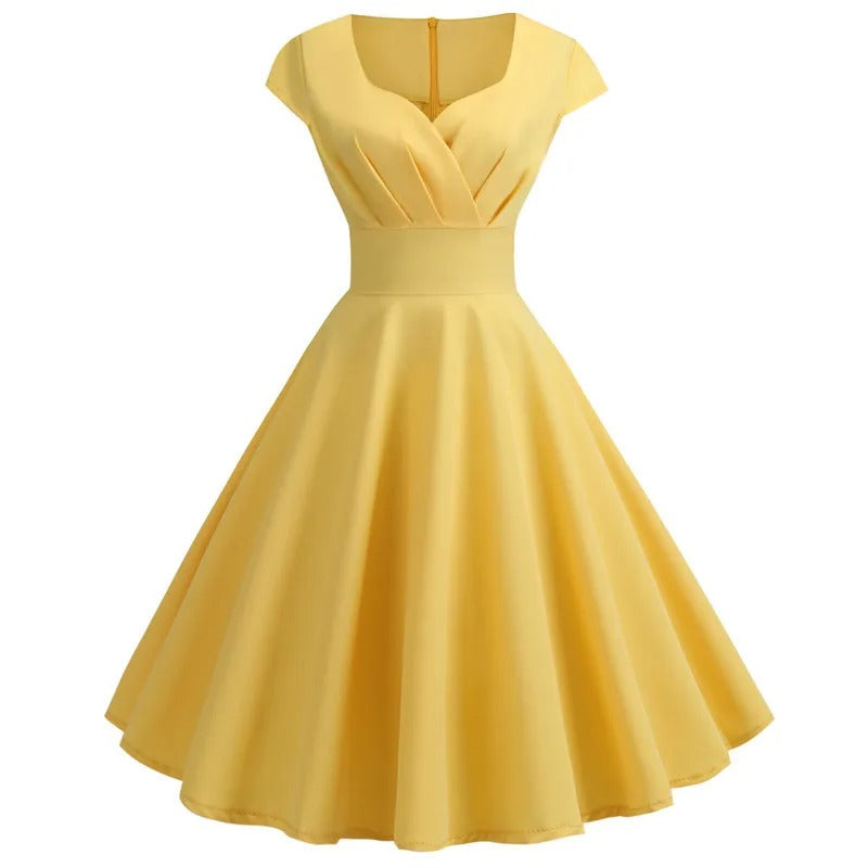 Merry - Vintage Sommerkleid mit großem V-Ausschnitt, weitem Schnitt und Rüschen