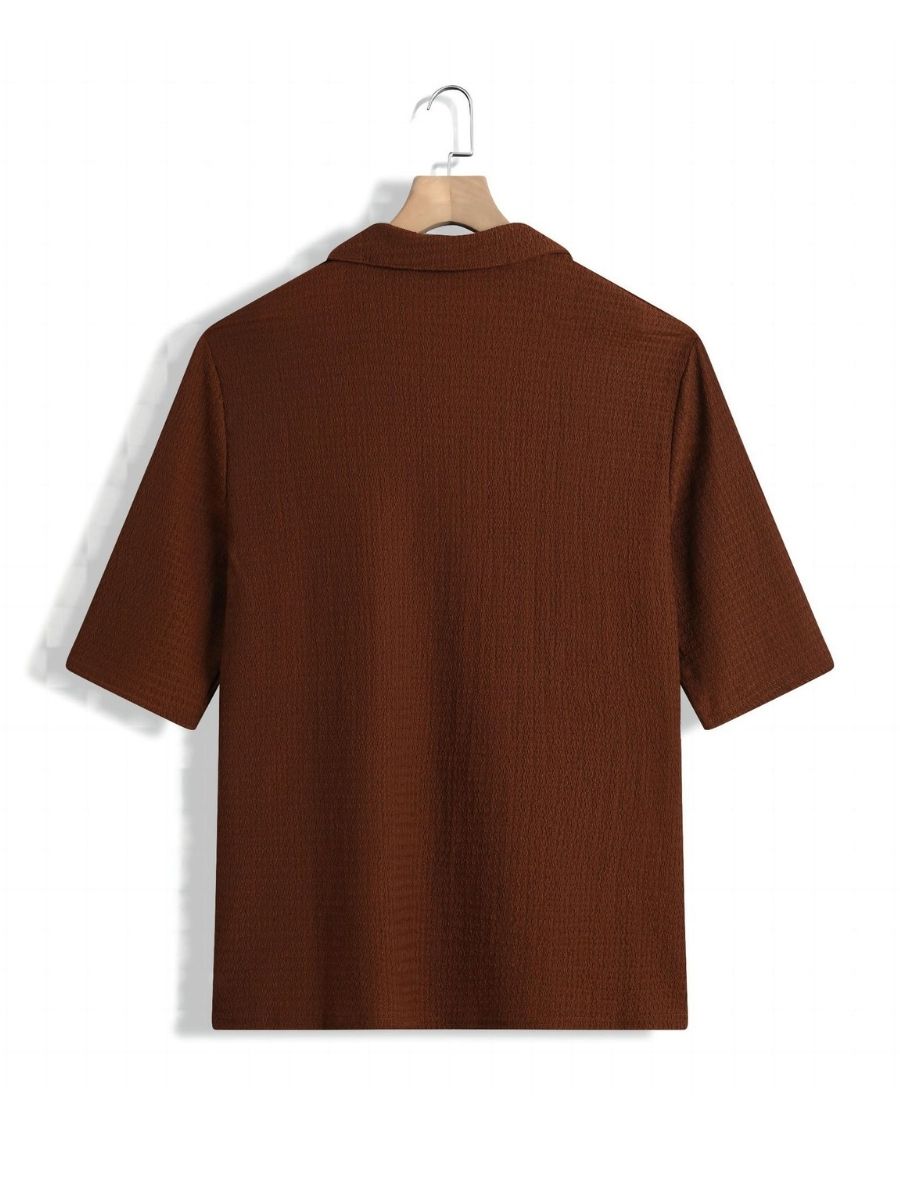 Lars - Textur Zweiteiliges Sommerset aus Halbarm-Shirt mit V-Ausschnitt und weit geschnittenen Hosen für Männer