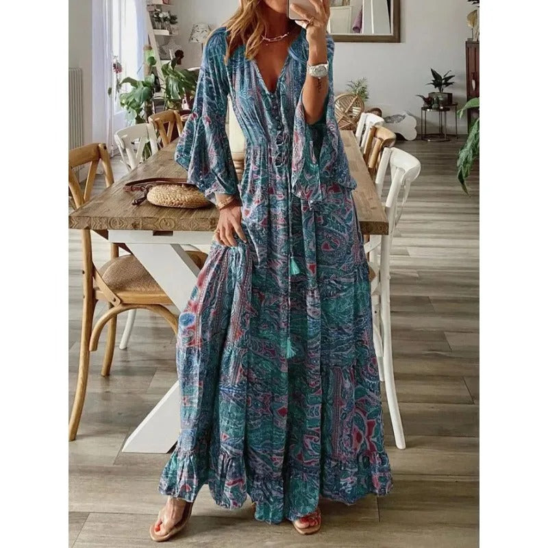 Godiva - Sommerkleid mit V-Ausschnitt, kurzen Ärmeln und Rüschen