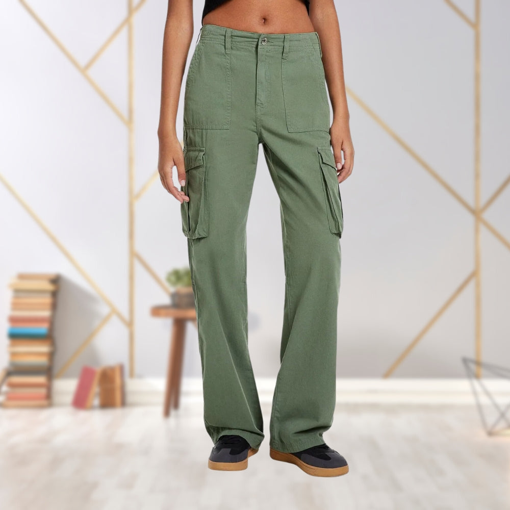 Fay Cargo Pants mit verstellbarem Bund für eine schlanke Taille und bequeme Passform