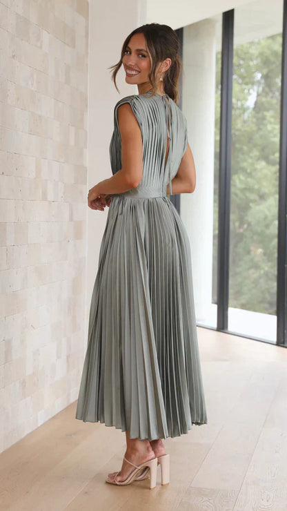 Iris - plissiertes Midikleid für einen zeitlos eleganten Look