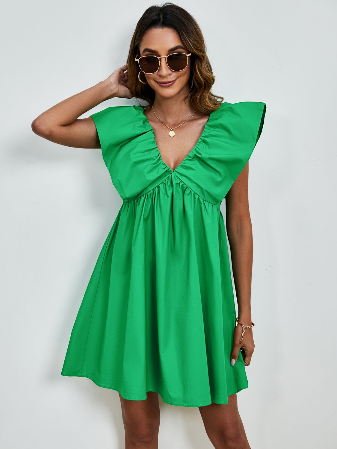 Mia - Kleid mit V-Ausschnitt und Puffärmeln