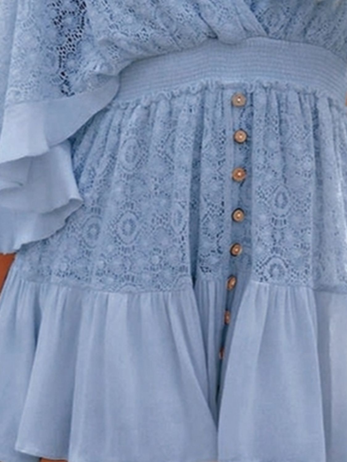 Sophia - Kleid mit Spitzenrücken, Schleife und Rüschen