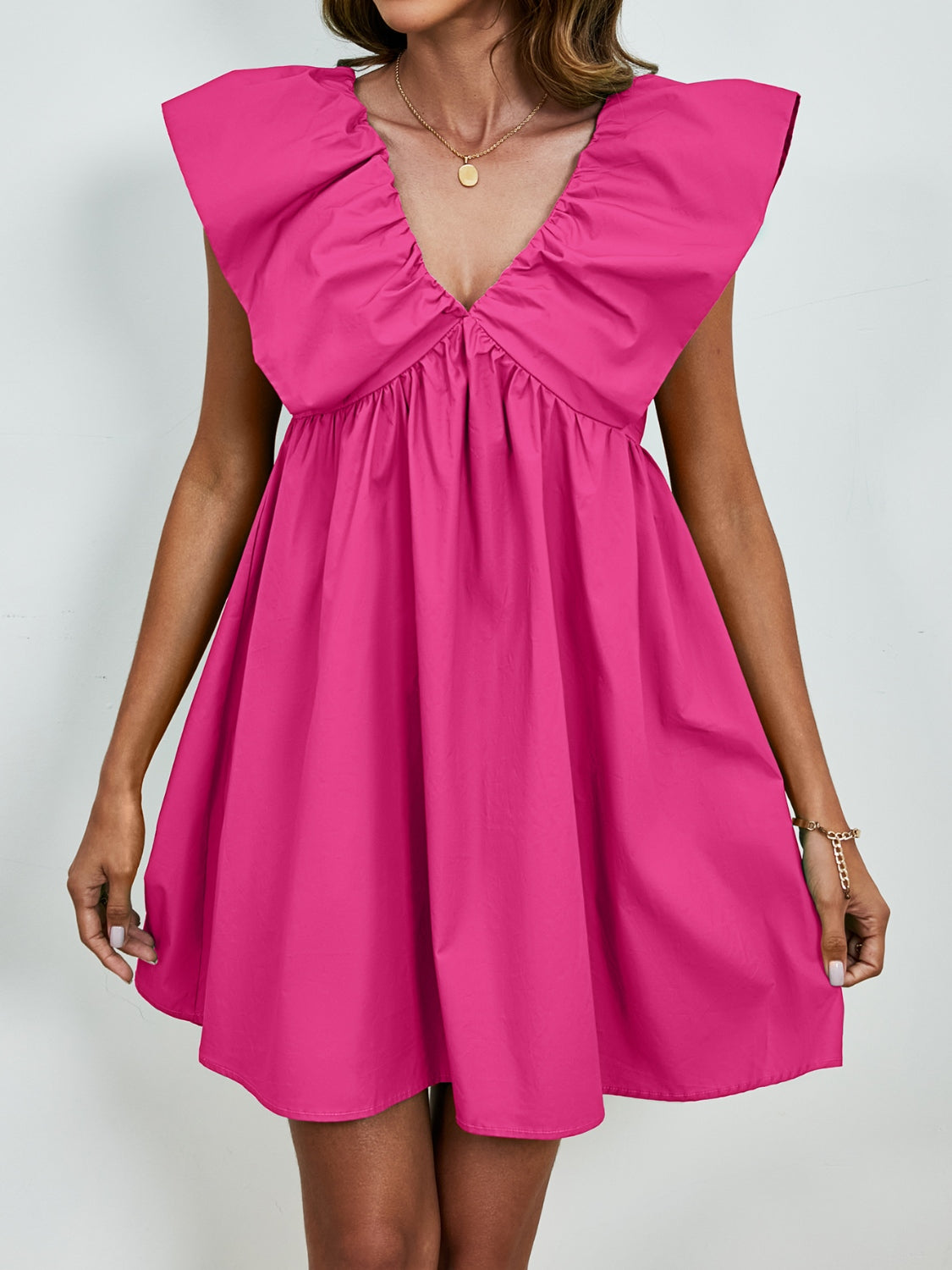 Mia - Kleid mit V-Ausschnitt und Puffärmeln