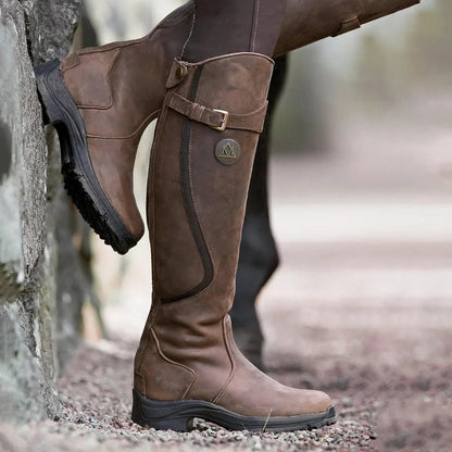 Wasserdichte modische Stiefel mit Schnallen unterhalb des Knies