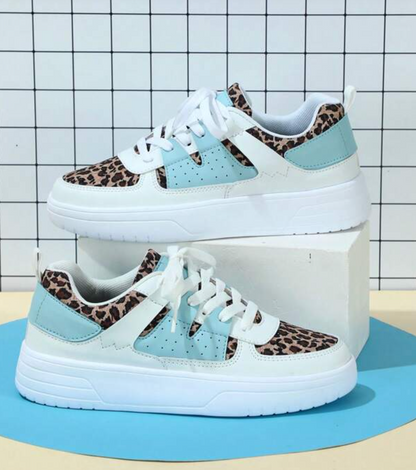 Zara - Modische und bequeme Sportschuhe mit einzigartigem Design