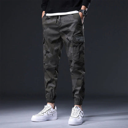 Patrick - Camouflage-Hose im Streetstyle