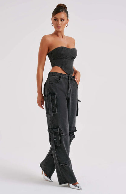 Mila - Stilvolles zweiteiliges Denim-Set aus trägerlosem Top und Cargo-Hose mit Taschen