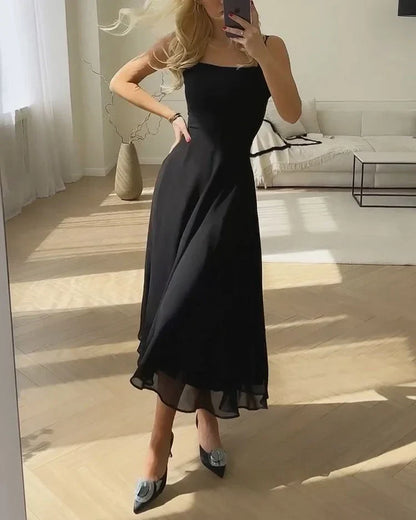 Emma - elegantes Chiffonkleid mit quadratischem Halsausschnitt in unifarben