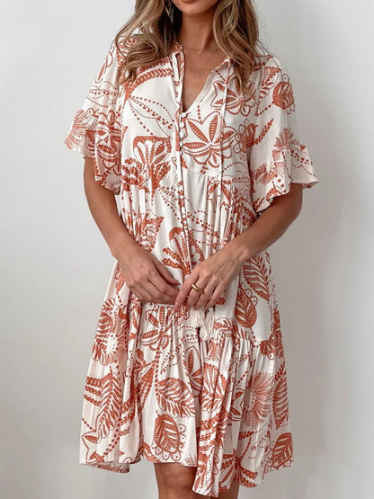 Linnea - Mini-Hemd Kleid in 4 Sommer Prints mit halben Ärmeln Knöpfen und 2 Quasten