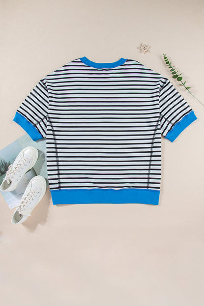 Anna - Horizontal gestreiftes, locker sitzendes T-Shirt mit Kontrastbesatz und weiten, kurzen Ärmeln