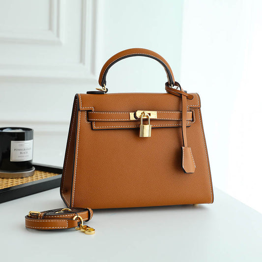 Noor - FashionableBag Zeitlose braune Milan Umhängetasche mit goldenen Details und Schloss