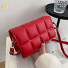 Mirabella Shopping DE 100002856 SPECIAL EDITION: Roter Samt The Chocolate Bar Bag™ | Die leckerste Sache der Welt in einer Tasche!