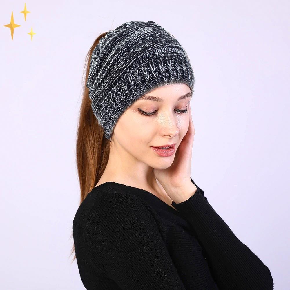 Mirabella Shopping DE 200000447 Schwarz + Weiß Gemischt Mirabella™ Winter Ponytail Hat | Ihr Haar immer im Stil und wunderbar warm