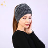 Mirabella Shopping DE 200000447 Schwarz + Weiß Gemischt Mirabella™ Winter Ponytail Hat | Ihr Haar immer im Stil und wunderbar warm
