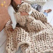 Mirabella Shopping DE 200001531 Beige 1000 grams WinterWarmWool™ DIY Knitting Set | Das kreativste Projekt für Zuhause