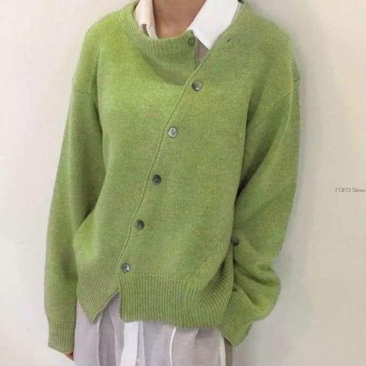 Mila - bequeme und modische Strickjacke
