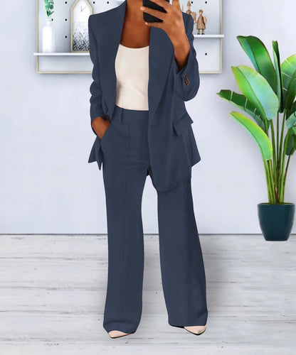 Lily - Maßgeschneiderte Blazer- und Hosenanzug