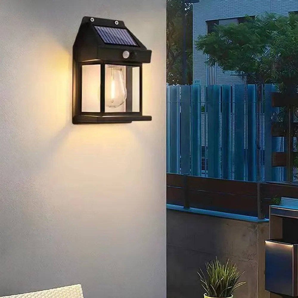 SolarLove Außenwandleuchte mit Solarenergie und intelligentem Bewegungssensor für den Garten oder Balkon
